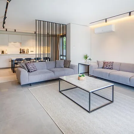 Oasis Retreat Lux And Elegance וילה