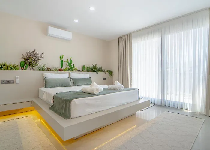 Oasis Retreat Lux And Elegance Villa